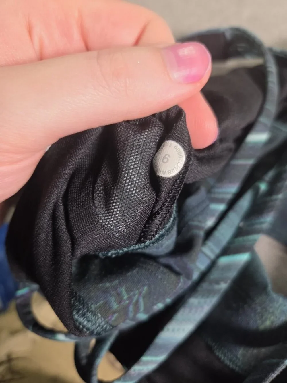 Lululemon Womens Energy Bra Sz 6 Teal Black Digital Print Earth Day Sz 6